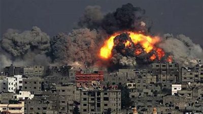 الطيران الإسرائيلي يشن غارة على منصة لإطلاق الصواريخ في قطاع 