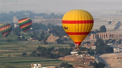 توقف رحلات البالون الطائر لليوم الثالث بالأقصر 