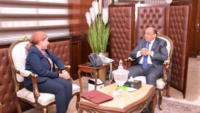 «شعراوي» يبحث ملفات التعاون المشترك مع مسئولة برنامج الأغذية العالمي بالقاهرة 