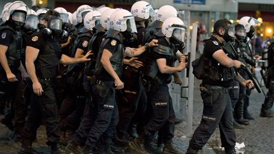 بالفيديو.. قوات الأمن تُنهي احتجاز المدعي العام في إسطنبول وتقتل محتجزيه