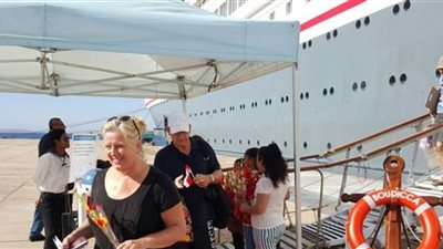 وصول 500 سائح من جنسيات مختلفة لميناء شرم الشيخ 