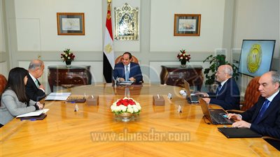 السيسي يستعرض جهود تحديث خطوط الإنتاج العسكري