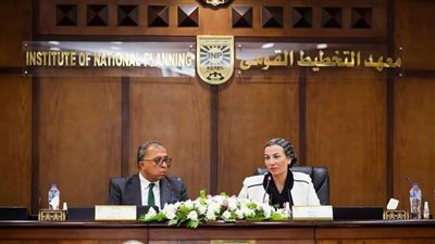 وزيرة البيئة تشارك فى الجلسة الختامية لمؤتمر «التغيرات المناخية والتنمية المستدامة»