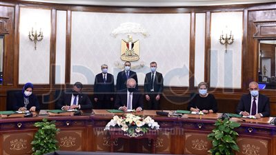 رئيس الوزراء يشهد توقيع مذكرة تفاهم مع شركة ميرسك العالمية 