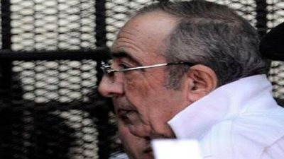 تأجيل محاكمة زكريا عزمى بالكسب غير المشروع لـ 22 أغسطس