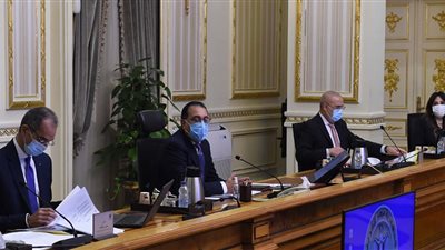 رئيس الوزراء يتابع الموقف التنفيذى لمشروعات العاصمة الإدارية الجديدة