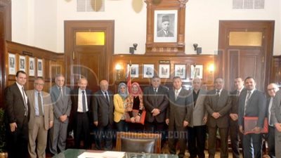بنك مصر يكرم العاملين الفائزين في المسابقة البحثية للمعهد المصرفي