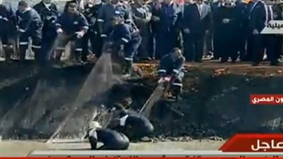 فيديو: السيسي يشارك في صيد الأسماك.. والصيادون 