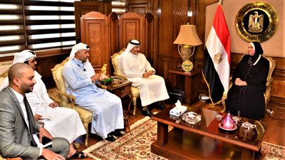 جامع تبحث فرص التعاون الصناعى المشترك بين مصر والإمارات