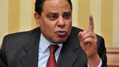 علاء الأسواني: لم أندم على مشاركتي في 30 يونيو