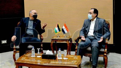 رئيس الوزراء يستقبل نظيره الأردني بمقر الحكومة في العاصمة الإدارية