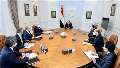 السيسي يوجه بمواصلة التعاون مع إيني الإيطالية في مجال البحث عن البترول