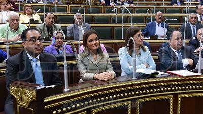 مجلس النواب يوافق على منح الثقة لحكومة 