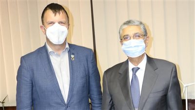 وزير الكهرباء: تحديث إستراتيجية الطاقة 2035 لتشمل الهيدروجين الأخضر