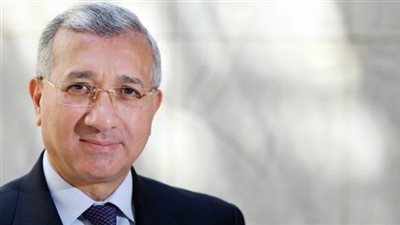 السفير المصري في برلين يتسلم عددا من القطع الأثرية المصرية المهربة