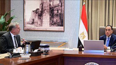 رئيس الوزراء يستعرض جهود التوسع في اكتشافات البترول والغاز