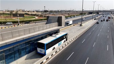 وزارة «النقل» تكشف حقيقة تعديل توقيتات تشغيل الأتوبيس الترددي
