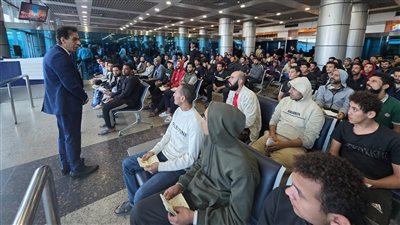 وزارة الخارجية تنجح في إستعادة 131 مواطن مصري من ليبيا