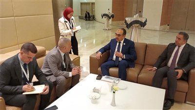 مباحثات مصرية - جزائرية لتعزيز التعاون المشترك في صناعة السيارات