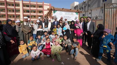 البنك الأهلي المصري يدعم مبادرة «مصر في عيوننا» لمكافحة مسببات العمي وضعف الأبصار