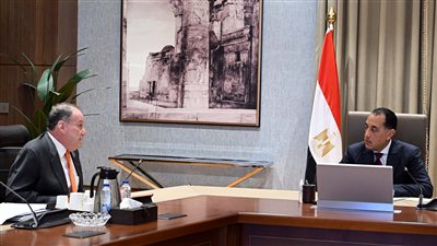 «بلومبرج جرين» تعتزم توطين صناعة مكونات الصوامع والمراكز اللوجستية في مصر