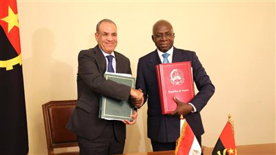  مصر وأنجولا توقعان مذكرات تفاهم لتعزيز التعاون المشترك بين البلدين 