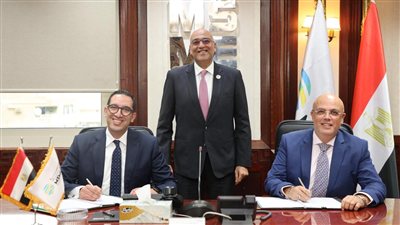 جهاز «المشروعات» يوقع عقد تمويل مع شركة «ريفى» بقيمة 300 مليون جنيه