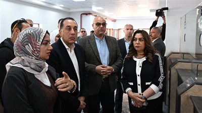 مدبولي يتفقد المركز التكنولوجي في طحانوب بمركز شبين القناطر