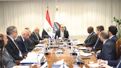 وزير قطاع الأعمال يبحث التعاون مع البنك الدولي لتنفيذ خطط الإصلاح الهيكلي