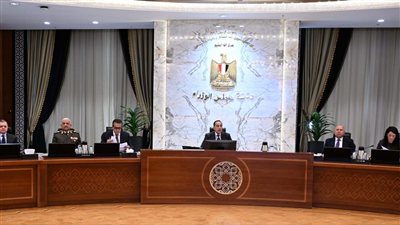 الحكومة تمنح الرخصة الذهبية لمشروع «ماك» لإنتاج وتجميع السيارات والميني باص