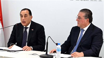 رئيس الوزراء يبحث زيادة ومضاعفة حجم التبادل التجارى بين مصر ولبنان