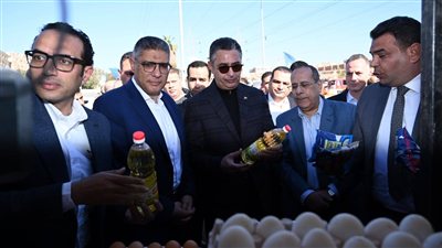 افتتاح سوق اليوم الواحد بمنطقة حدائق الأهرام في محافظة الجيزة