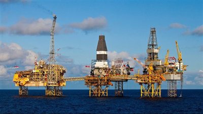 «عجيبة» ترفع إنتاج البترول الخام إلى 32 ألف برميل زيت يوميًا