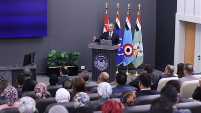 وزير الاتصالات: نستهدف إنتاج 15 مليون هاتف محمول في مصر خلال 2026