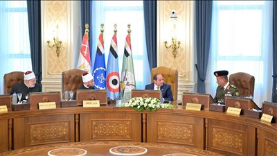 السيسي يشهد اختبارات كشف الهيئة لحاملي درجة الدكتوراه من دعاة وزارة الأوقاف