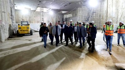 وزير «النقل» يتفقد المرحلة الأولى من الخط الرابع لمترو الأنفاق