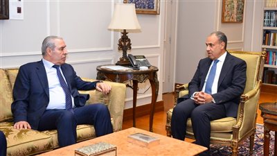 وزير «الخارجية» يبحث تطورات الأوضاع في قطاع غزة والضفة الغربية