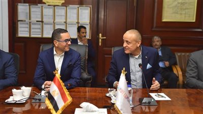 طرح 47 فرصة استثمارية بقطاعات السياحة والزراعة والتعليم في محافظة الأقصر