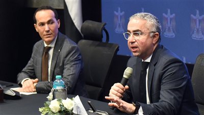 هيئة «الاستثمار» تبحث تيسير إجراءات تأسيس الشركات وتسهيل خدمات السجل التجارى 