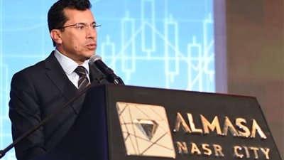 وزير «الرياضة»: 39.4 مليار جنيه عائد الطرح الاستثماري بالمنشآت الرياضية