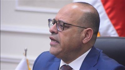 وزارة «العمل» تعلن توفير 6499 وظيفة في 10 محافظات