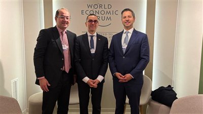 مصر تبحث التعاون مع Archer Aviation الأمريكية لتطوير حلول النقل الجوي المستدام