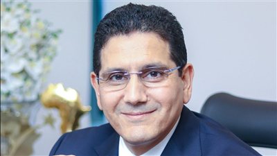 «التجاري وفا بنك» يعلن إتمام نقل المحفظة المصرفية لشركة Axis Pay