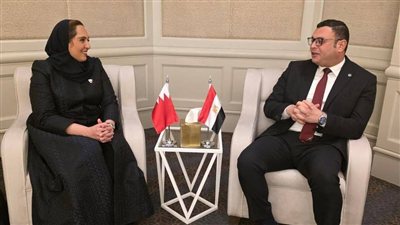 وزير «الإسكان» يبحث سبل تعزيز التعاون العقارى والتنمية العمرانية بين مصر والبحرين