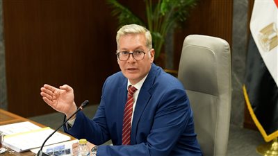 «البتروكيماويات المصرية» تعتزم إنشاء خط إنناج جديد لصناعة الـ PVC