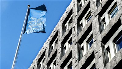 البنك المركزي السويدي يقرر تثبيت الفائدة عند 1.75%