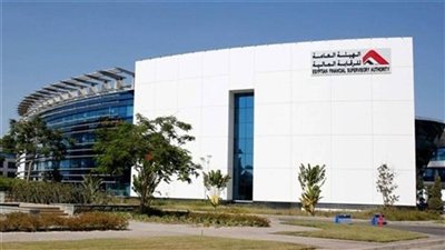 إصدار نموذج عقد التأمين الجماعي لتغطية عملاء التمويل متناهي الصغر