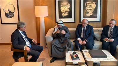 مصر تبحث مع Boodaicorp سبل دفع الحركة السياحية عبر خطوط طيران الجزيرة