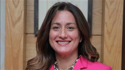 البنك الأهلي المصري يرفع محفظة تمويل المشروعات الصغيرة والمتوسطة إلى 192 مليار جنيه