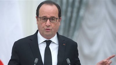 الرئيس الفرنسي يتعهد في العراق بالتصدي للمقاتلين الأجانب وأطفالهم